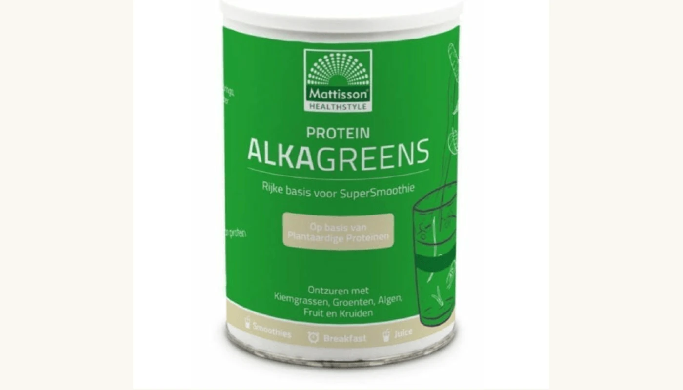 Home 9 Protein AlkaGreens Poeder is samengesteld uit o.a. Kiemgrassen die Chlorofyl bevatten, Plantaardige Proteïnen, Vezelrijk Groenten- en Fruitcomplex.
