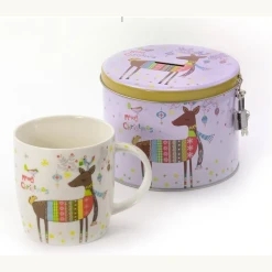 Mok Rufus. Een leuke mok voor de kids met Rufus het rendier. Verpakt in een mooie trommel met slot die als spaarpot gebruikt kan worden. Beperkt leverbaar. Op=op