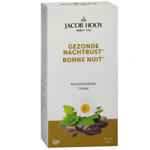 Jacob Hooy Kruidenthee Gezonde Nachtrust Een thee op basis van citroenmelisse en kamille wat bij kan dragen tot een gezonde slaap. Handig om mee te nemen of als losse thee (kruiden) niet uw ding is. 20 zakjes van 2 gram per verpakking, voldoende voor een lekkere mok thee.