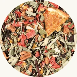 Kruidenthee sinaasappel grapefruit BIO Deze milde creatie krijgt een fruitige zoetheid van de appelstukjes en een vleugje frisheid van eucalyptusbladeren, citroengras en een vleugje hibiscus. Een absoluut perfecte compositie. Verpakt per 100 gram