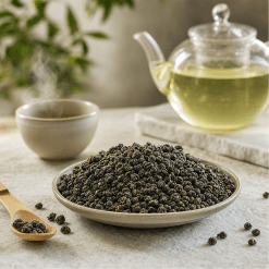 Gunpowder, strak gerolde groene losse thee, rustige sfeer