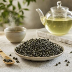 Gunpowder, strak gerolde groene losse thee, rustige sfeer